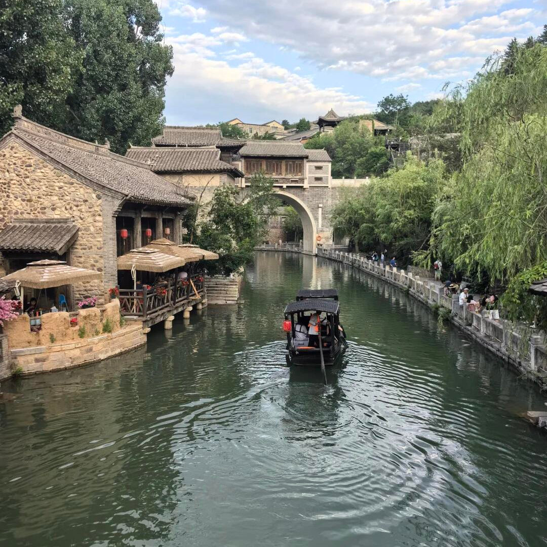 7 DAYS 6 NIGHTS BEIJING + GUBEI WATER TOWN
